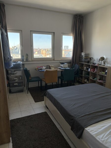 Ultracentral (metrou Universitate),